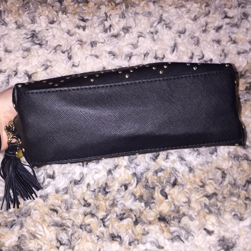 Victoria’s Secret Hand Purse 🖤💛 - Picture 6 of 7